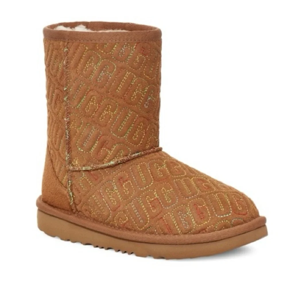 UGG‎ Kids' Classic II Graphic Stitch Short Boot